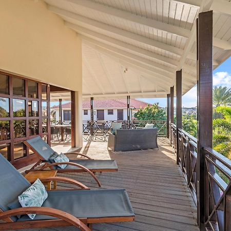 Blue Bay Villa'S Exterior photo