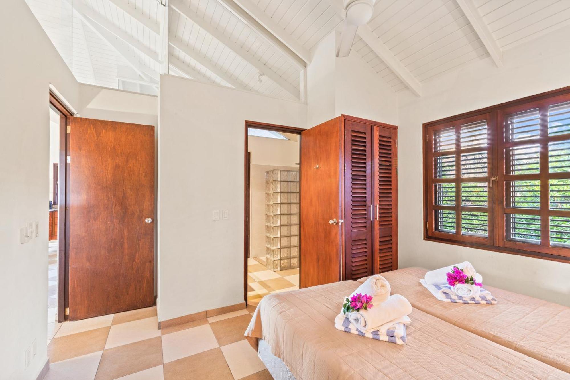 Blue Bay Villa'S Exterior photo